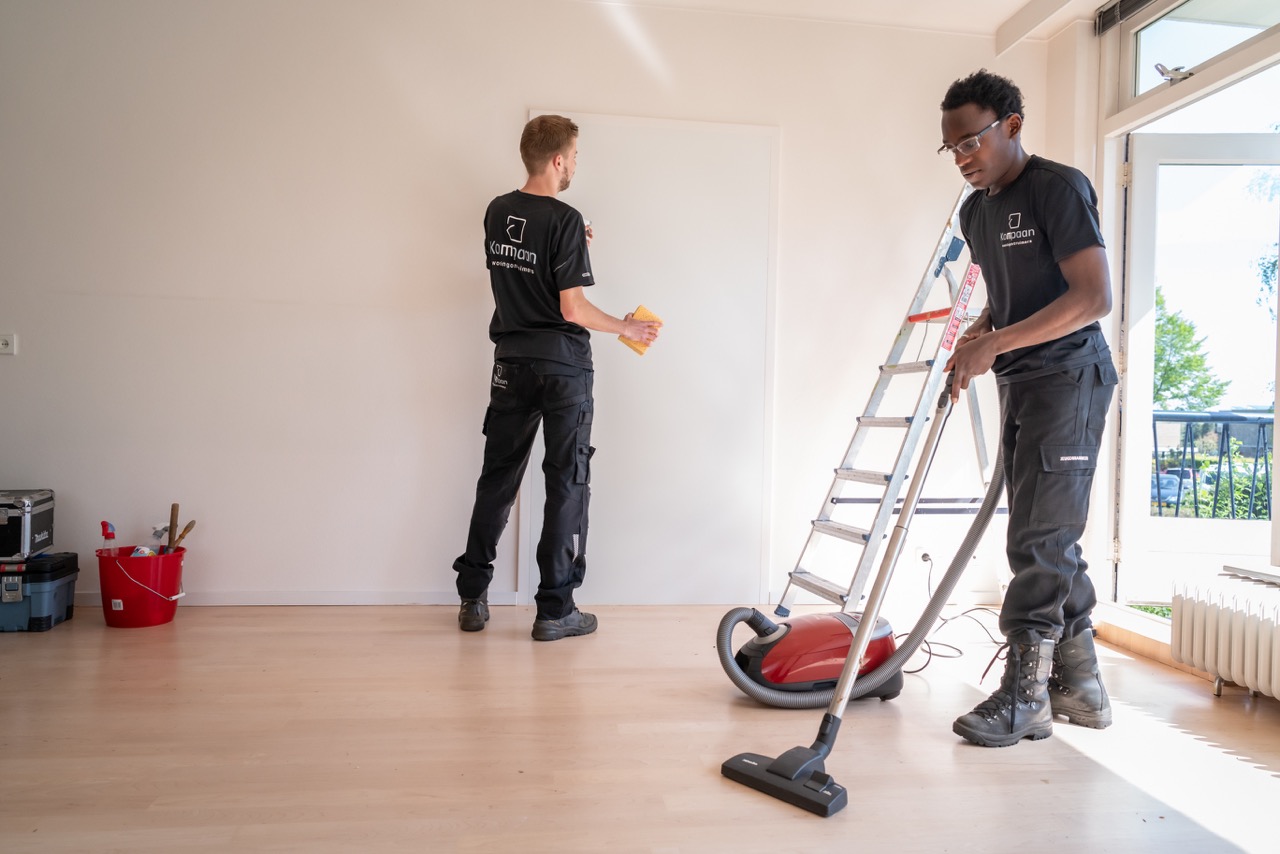 wat is bezemschoon opleveren